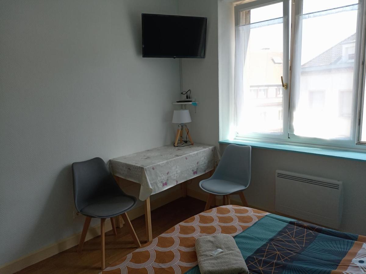 Appartement Paisible - Coeur De Ville Le Creusot Ngoại thất bức ảnh